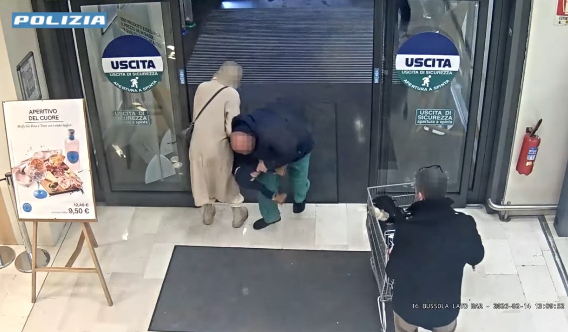 I talya da esselunga magazasinda cocuk kacirma girisimi 47169