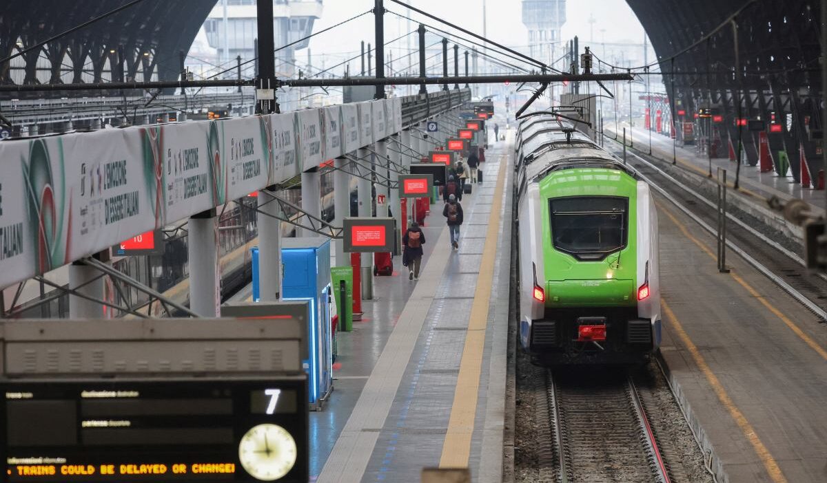 I talya da olimpiyatlar demiryolunda hasarlar ve sabotaj suphesi 43628