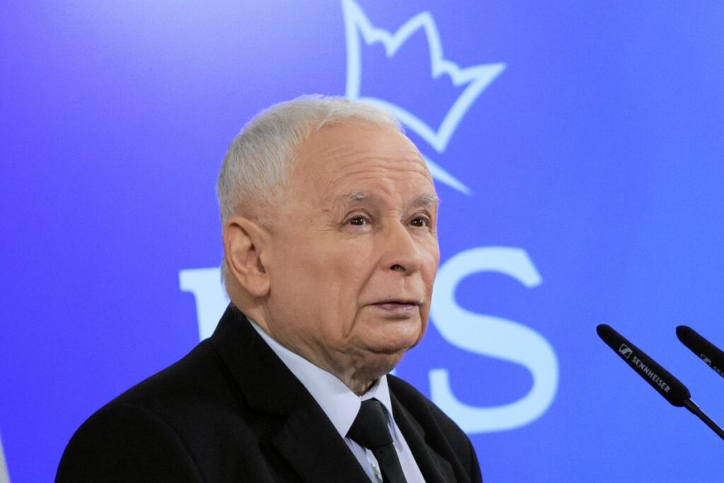 ibris anketi ko 30 7 ile lider pis 21 5 e dustu konfederasyon yukseliste 48868