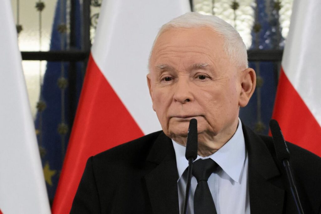 kaczy ski nin durumunda gelisme telefonlari cevapliyor 41477