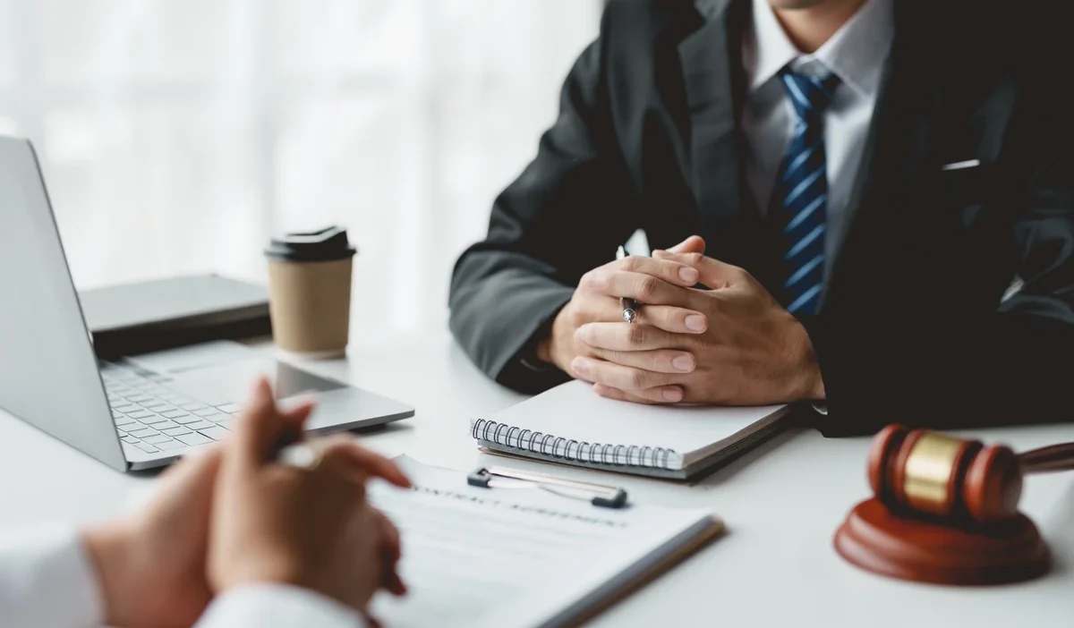 Kamu i̇hale kanunu'nda eşik değer artışı: 2026'dan i̇tibaren 170 bin złoty ve yeni ab standartları 1 Kamu i hale kanunu nda esik deger artisi 2026 dan i tibaren 170 bin z oty ve yeni ab standartlari 49095