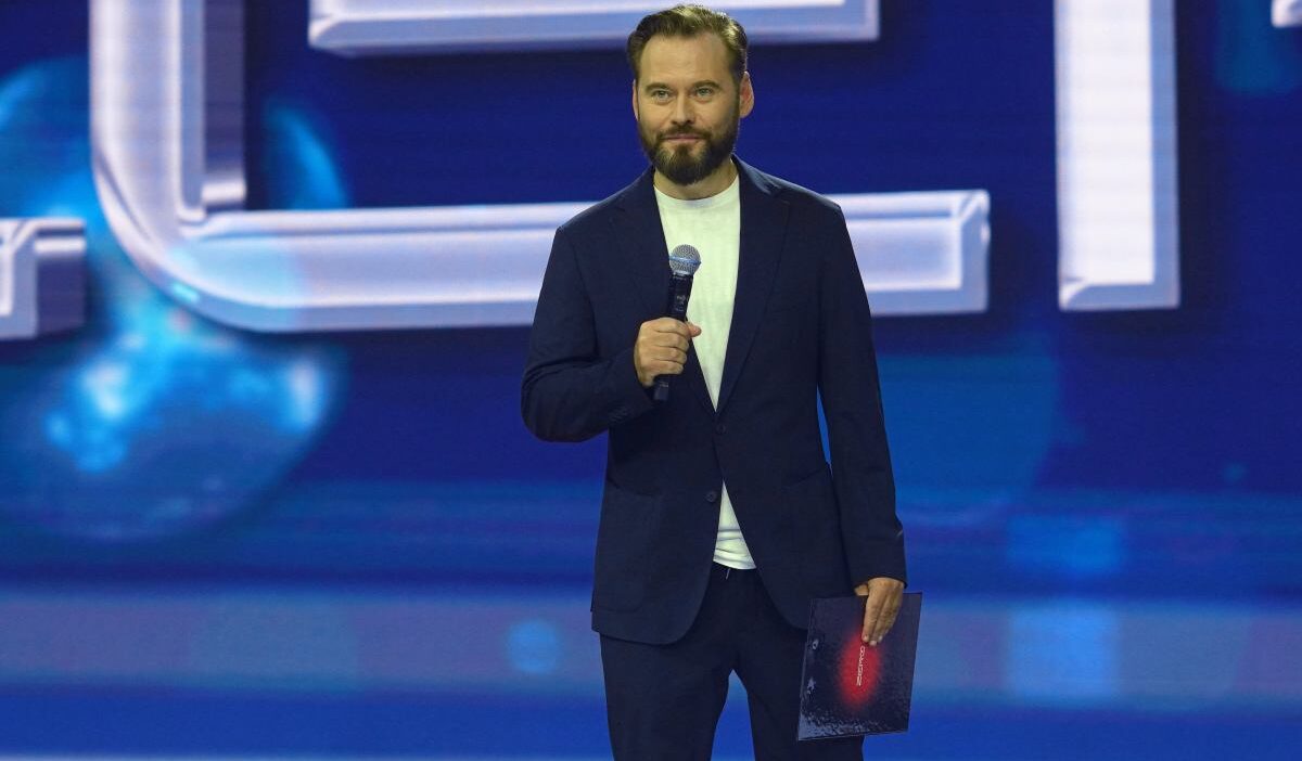 Kana zero dan ayrilan askeri analist wolski ile stanowski arasindaki tartisma 47401