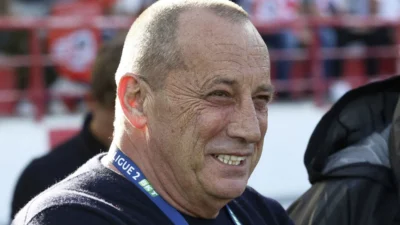 Korsika da mezarken vuruldu 47936