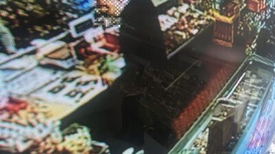 Kozienicki i lcesinde polis kovalamacasi sonucu yakalanan supheli hirsizlik ve trafik suclarindan tutuklandi 47001