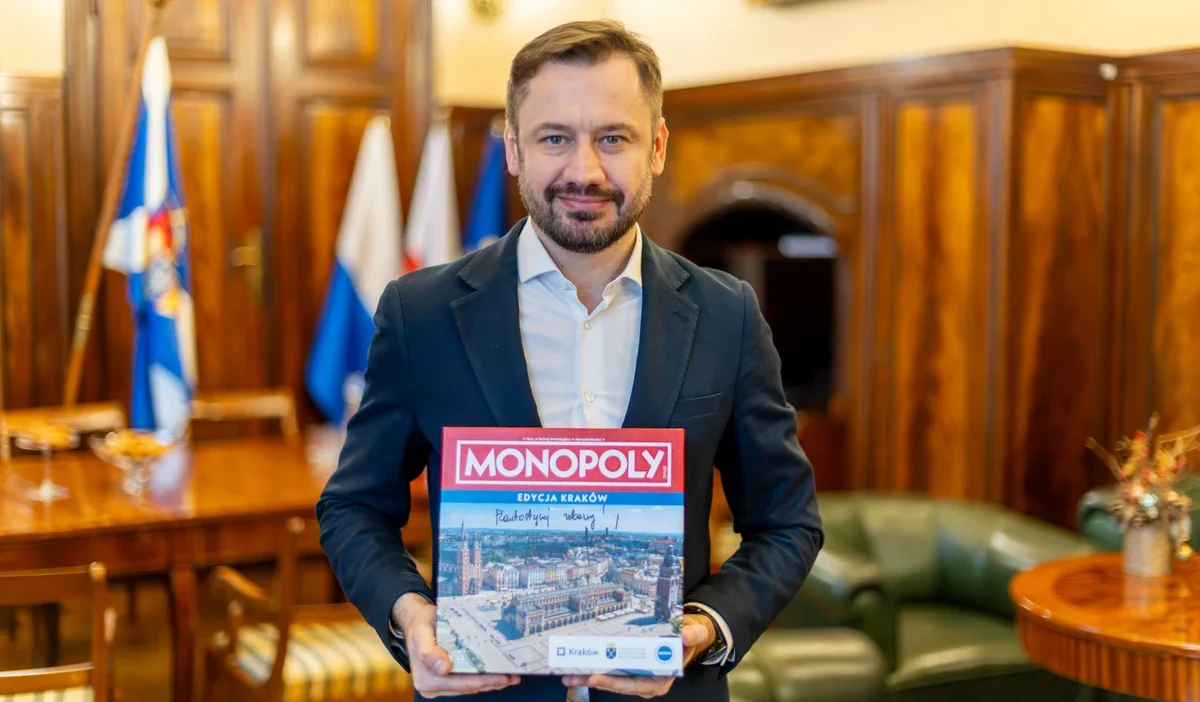 Krakova belediye baskani miszalski referandum tehdidi karsisinda gazete butetesini artirdi 43591