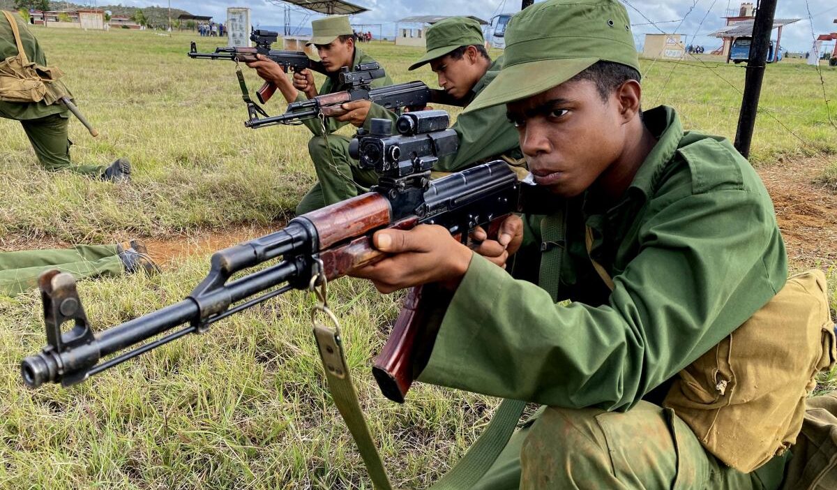 Kuba dan abd ye sert askeri tepki ve trump in petrol baskisi teslimiyet kelimesi silindi 41000