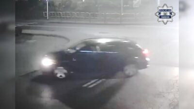 Kuryerin dusurdugu paket kadin tarafindan alindi 44172