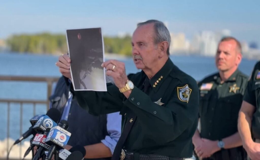 kuzey kapisindan silahla giren tutuklandi 48618