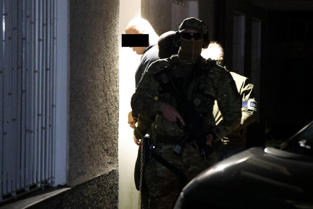 lublin mahkemesi wielki bu nun tutukluluk suresini 5 mayis a kadar uzatti 41998