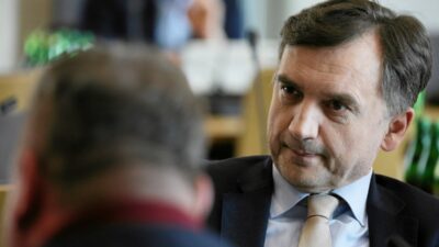 Makam ziobro nun yargilanmasi i cin hakimi engellemek i stiyor 45718