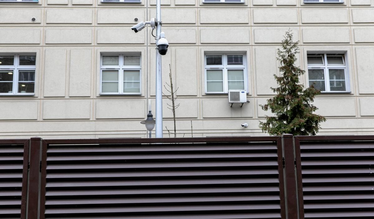 Milli savunma bakanligi calisani yabanci i stihbarat suphesiyle gozaltina alindi 41831