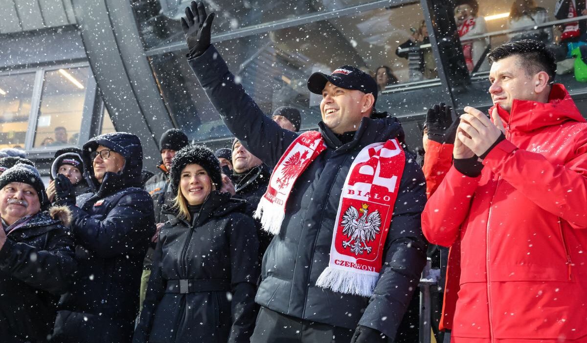 Nowrocky online magazasi saldirilar nedeniyle gecici olulary kapatildi 45036