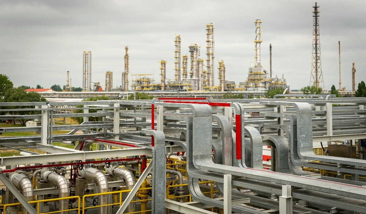 Orlen 2026 yatırım bütçesini açıkladı: 35,3 milyar złotu yatırım planlandı 1 Orlen 2026 yatirim butcesini acikladi 35 3 milyar z otu yatirim planlandi 47743