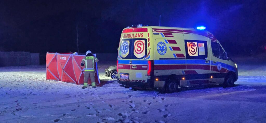 Ostrolece'de tren otobüsüyle otomobil çarpıştı: 2 ölü 1 Ostrolece de tren otobusuyle otomobil carpisti 2 olu 48529