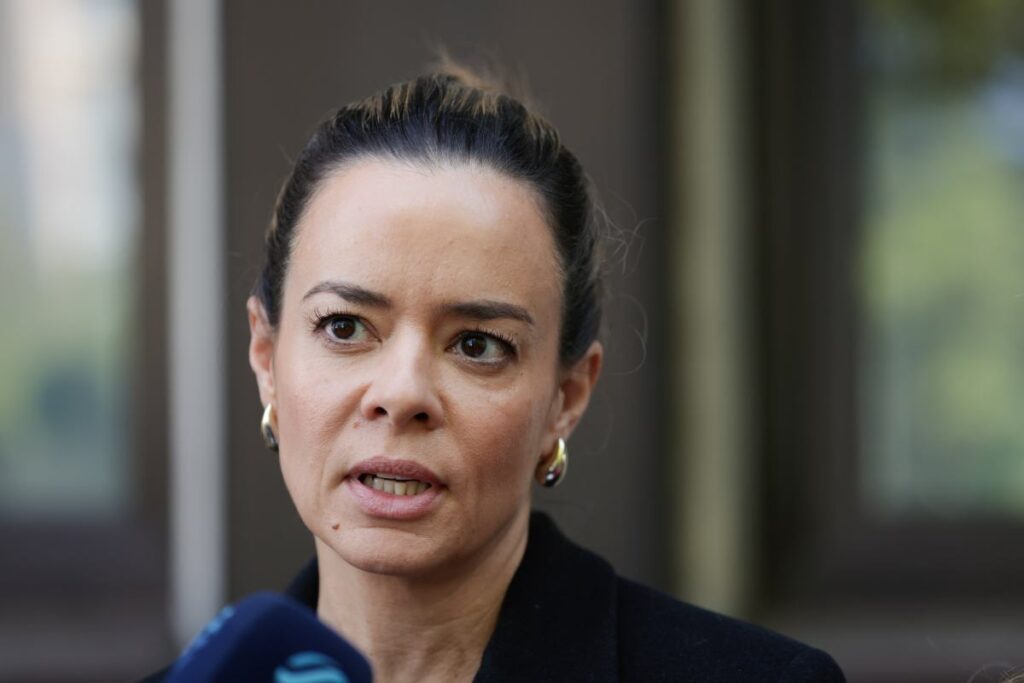 polonya 2050 de personel degisikliklerine moratorium karari 46329