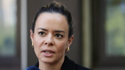 Polonya 2050 de personel degisikliklerine moratorium karari 46329