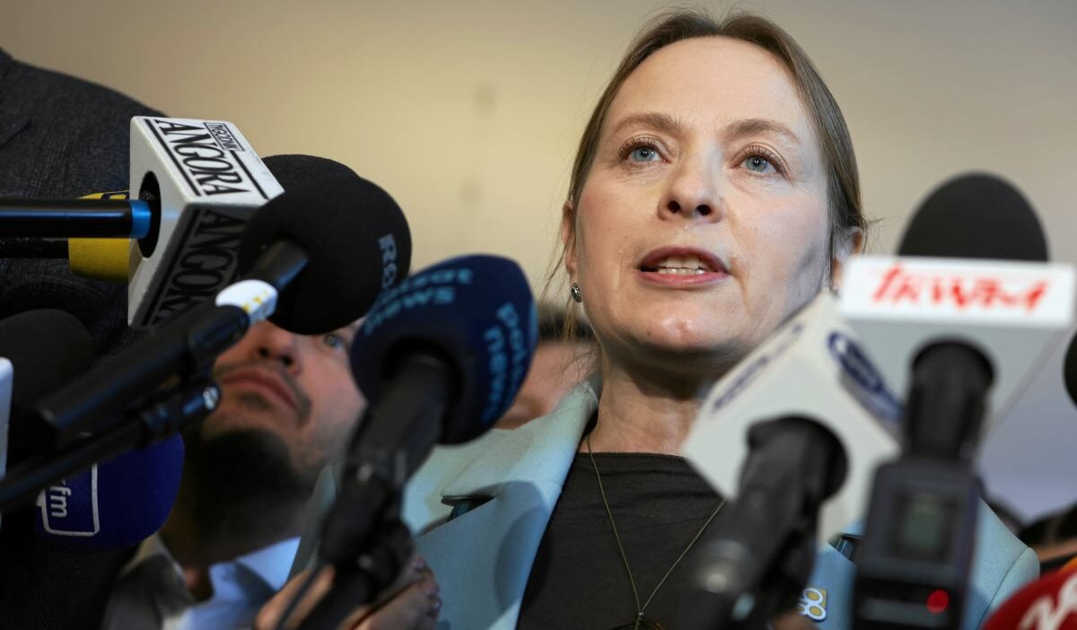 Polonya 2050 de yeni ayrilik merkez adiyla yeni grup kuruldu 47382