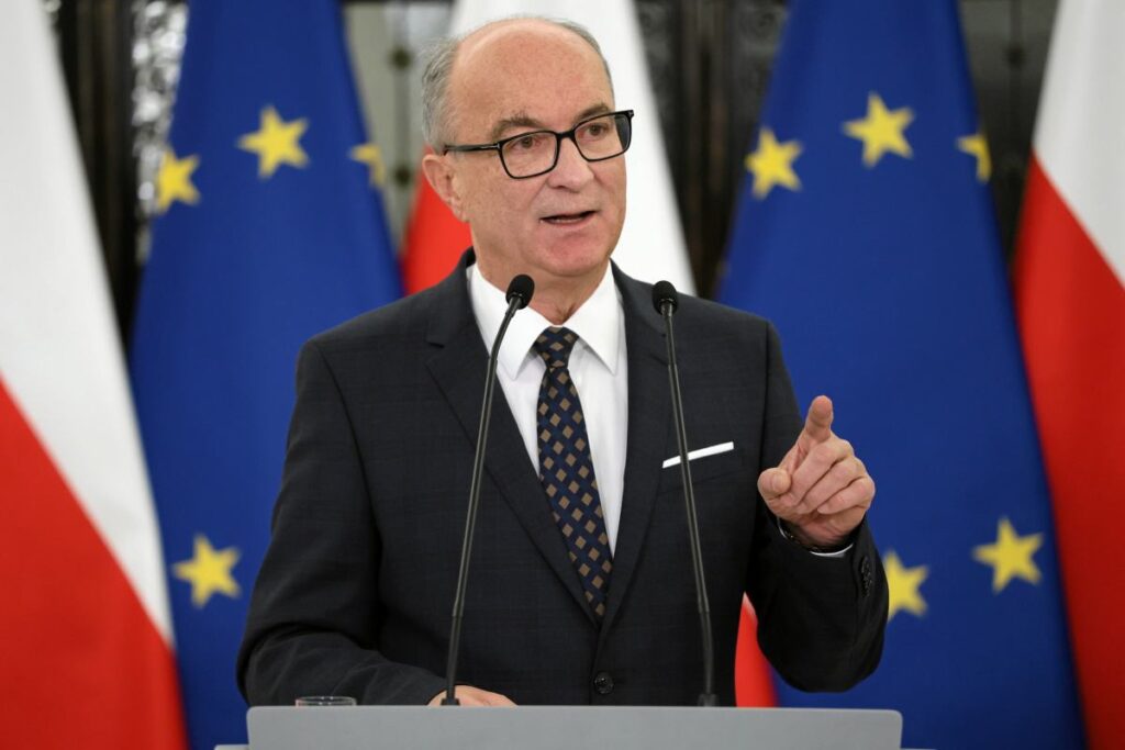 polonya 2050 den ayrilan grup merkez partisi kurdu 47484