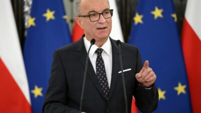 Polonya 2050 den ayrilan grup merkez partisi kurdu 47484