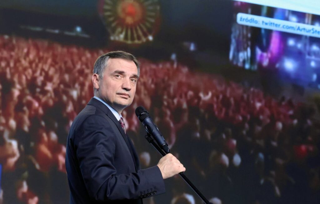 polonya adalet bakani ziobro i cin yakalama karari 44068