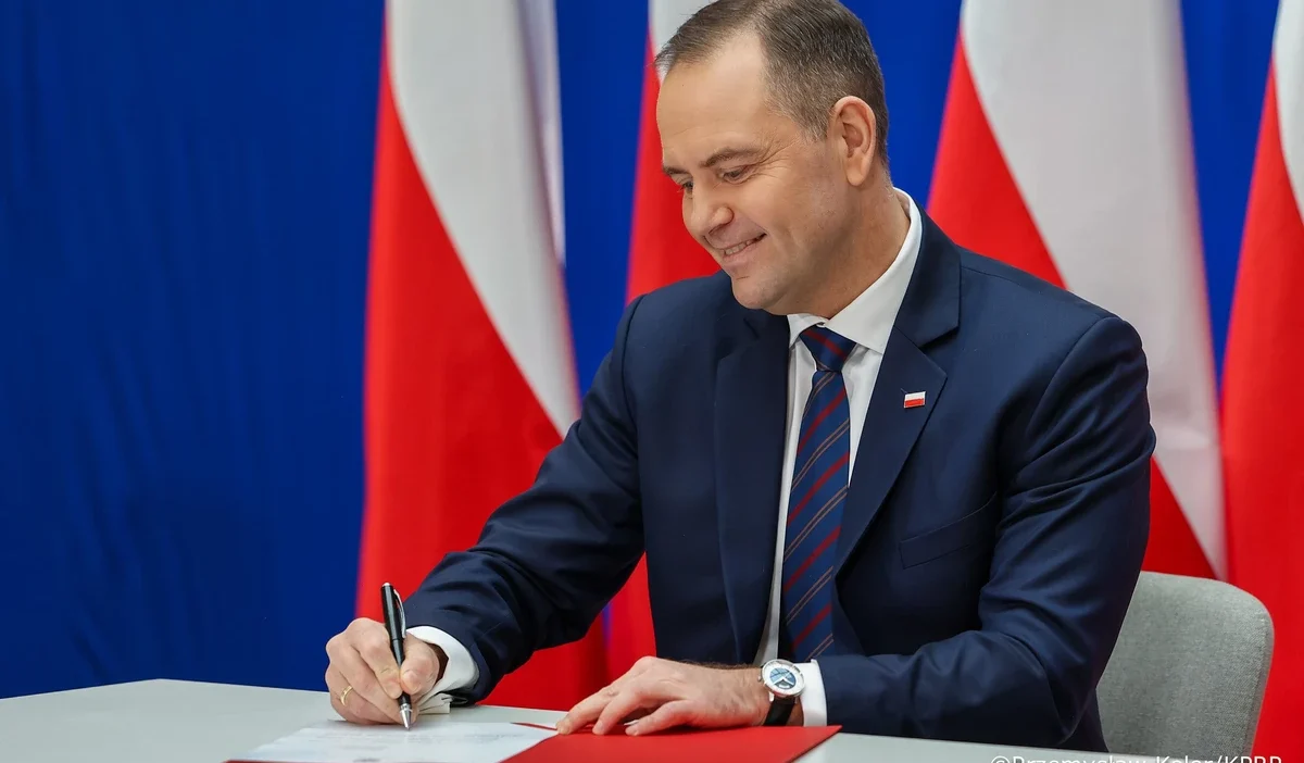 Polonya cumhurbaşkanı nawrocki'nin vetoları adalet reformları, tarımsal destekler ve ab mevzuatını etkileyecek 1 Polonya cumhurbaskani nawrocki nin vetolari adalet reformlari tarimsal destekler ve ab mevzuatini etkileyecek 47746