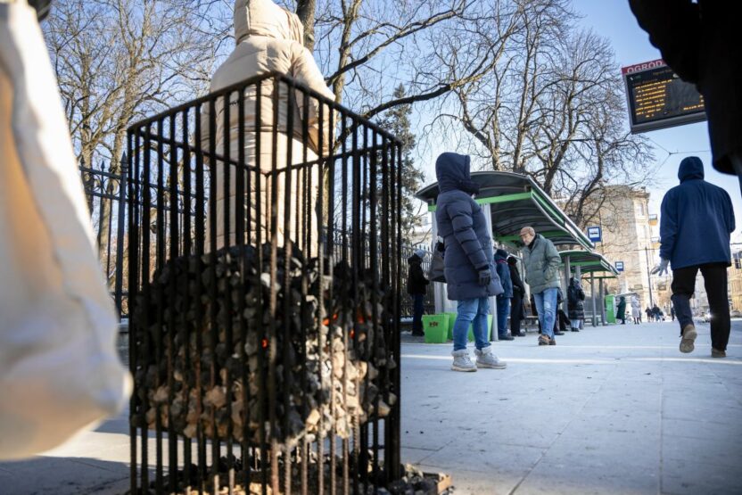 Polonya da asiri soguk ve kar yagisi uyarisi 43864