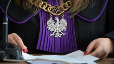 Polonya da dort yil kadini hapseden erkege muebbet hapis cezasi 41834