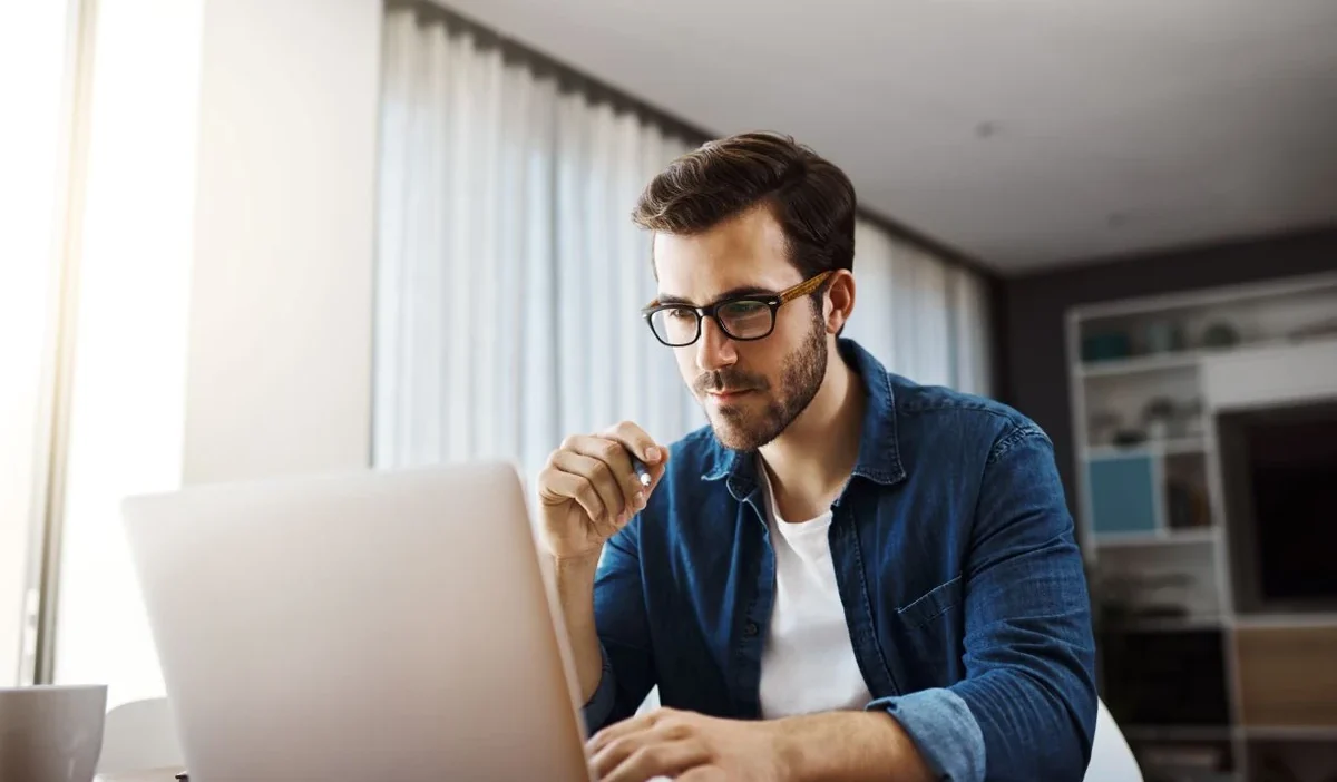 Polonya da faaliyeti durduran girisimcilerden zus sigorta primleri alacak 48216