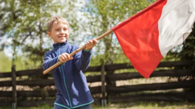 Polonya da kamuoyunun ukrayna ve guvenlik i ttifaklarina bakisinda derin ayrisma 47793