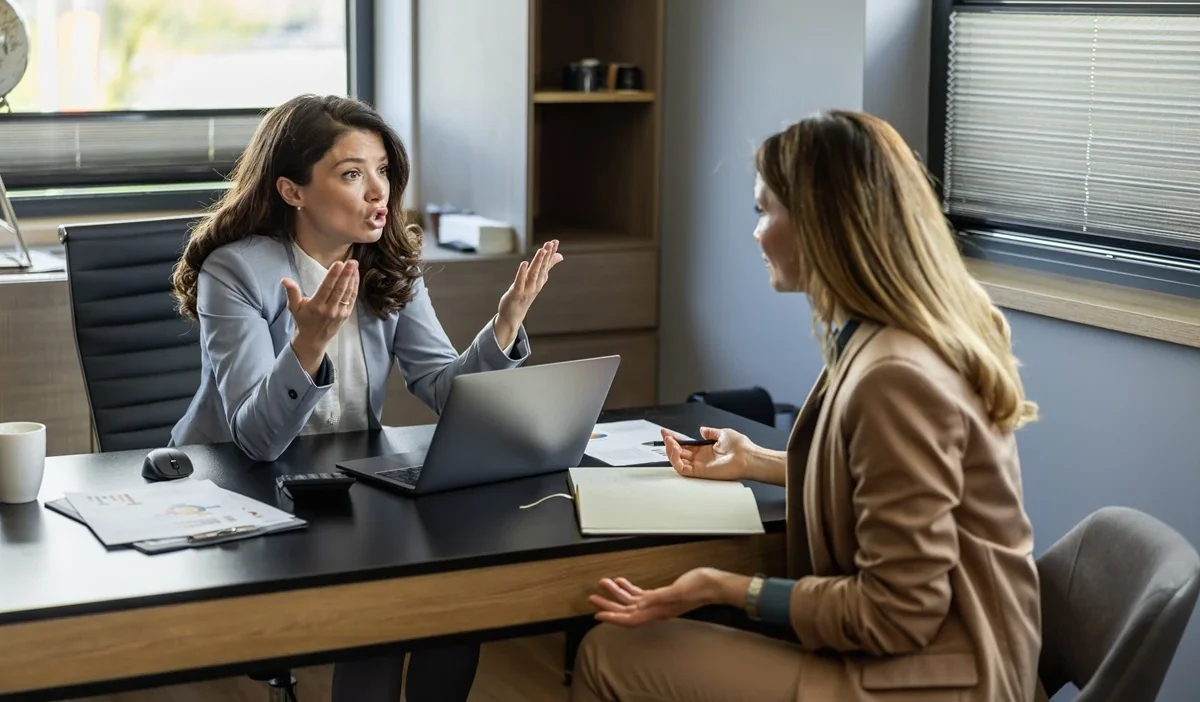 Polonya'da mobbing düzenlemelerine i̇lişkin yeni yasa tasarısı kabul edildi 1 Polonya da mobbing duzenlemelerine i liskin yeni yasa tasarisi kabul edildi 47473