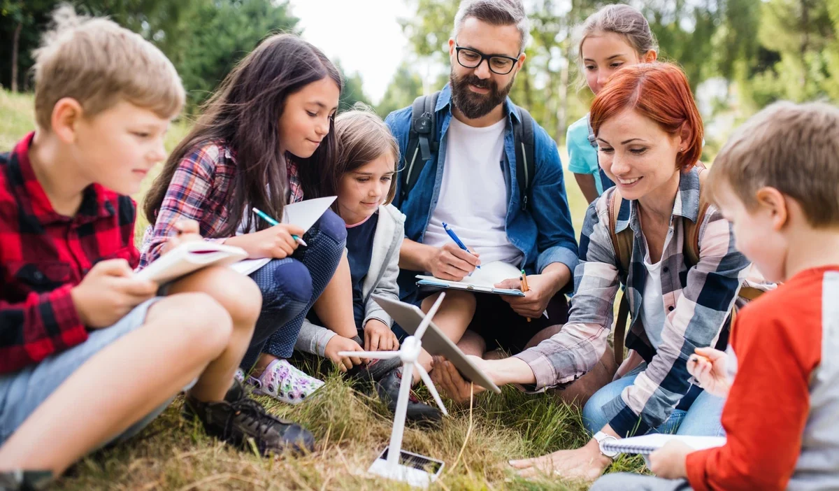 Polonya da ogretmen fazla mesai odemelerinde yeni kurallar ve yorum karisikligi 41904