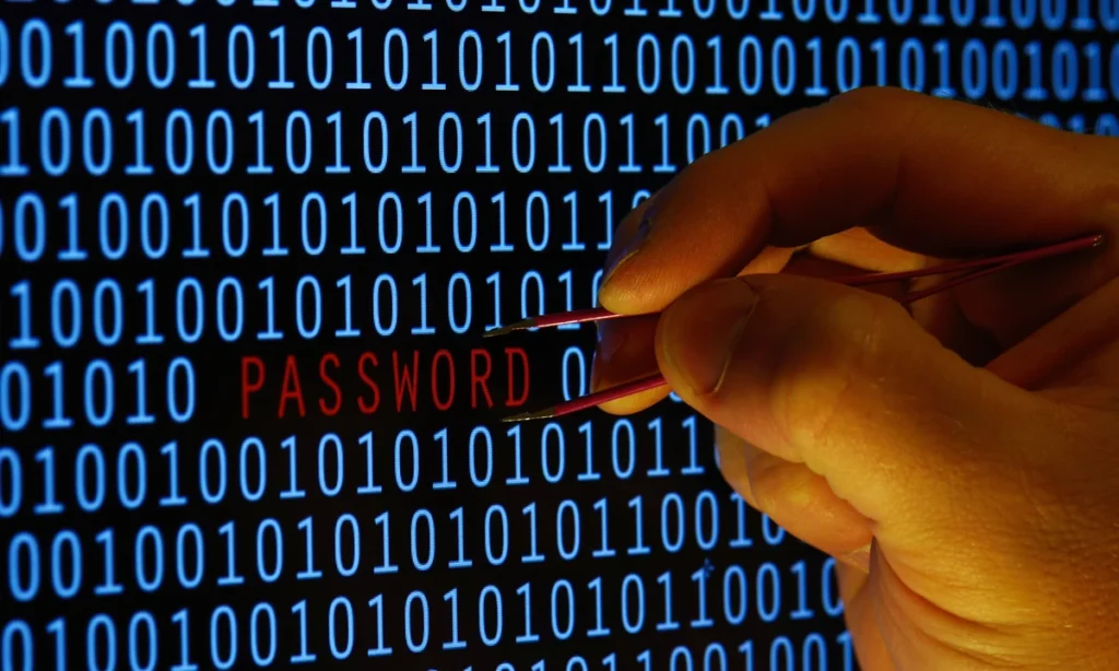 polonya da siyasi elit siber tehdit altinda 41811