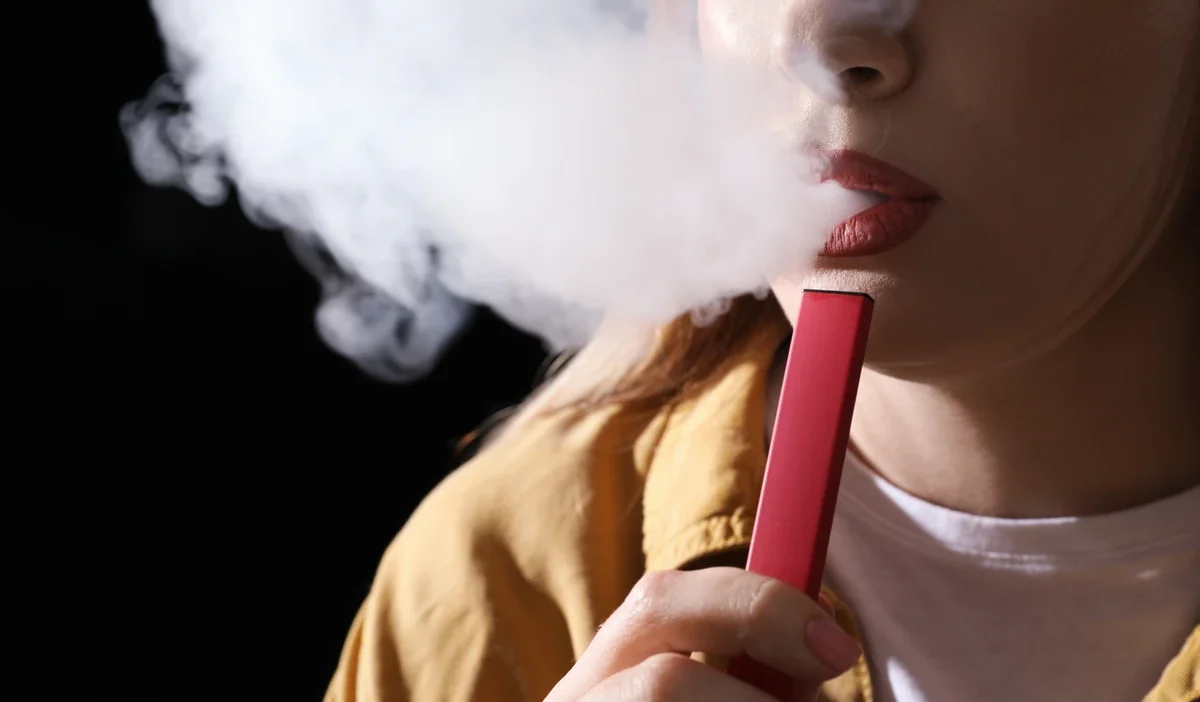 Polonya elektronik sigaralara yeni vergi duzenlemesi 47476