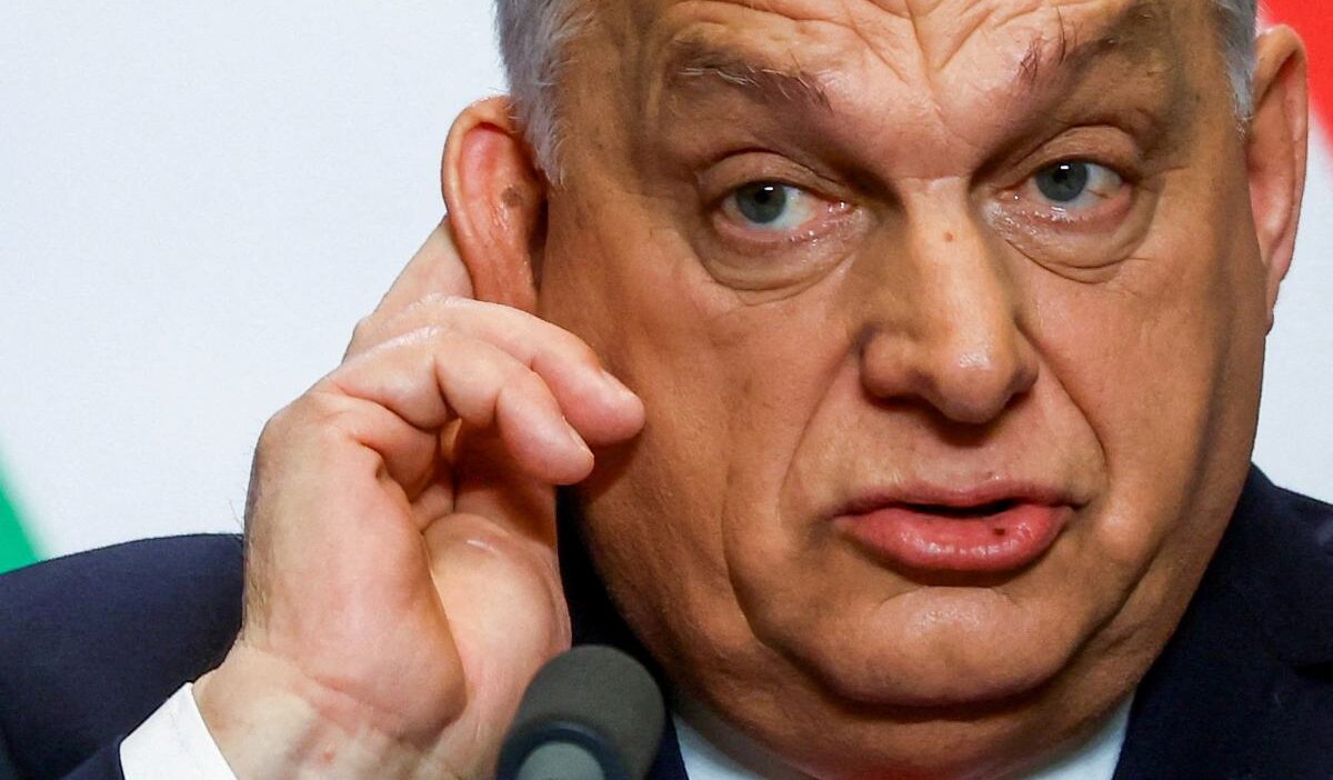 Polonya nin ukrayna ya jet teklifi ve tartismali elestiriler 43762