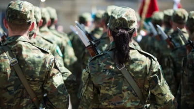 Polonya ormani rezerv sorunuyla savas aciyor 500 bin asker hedefi 44963