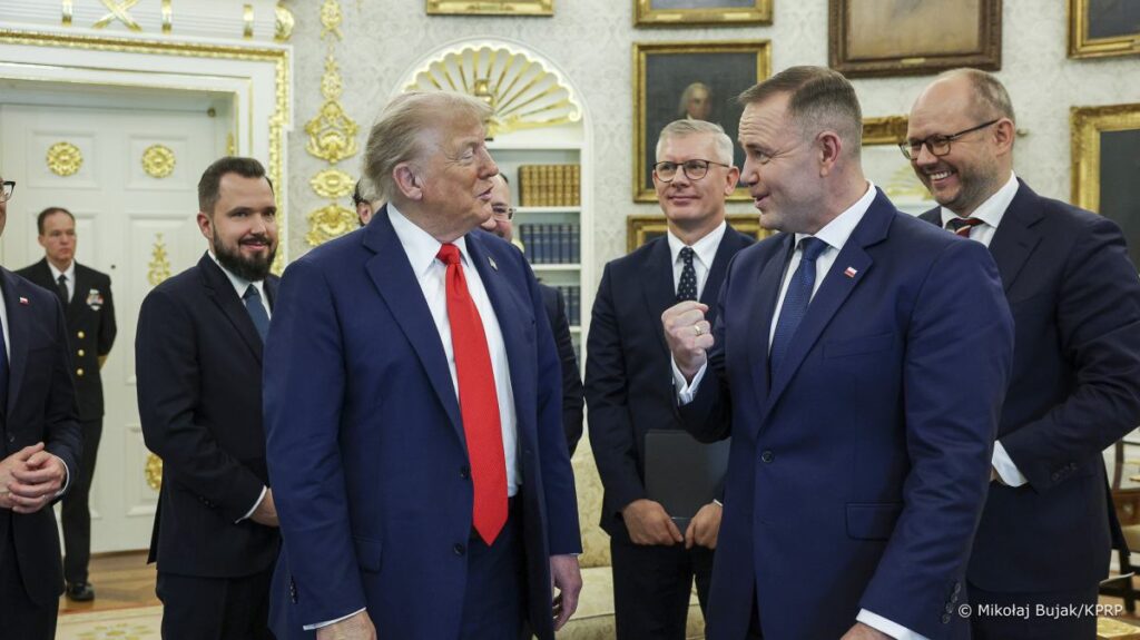 polonya trump in baris konseyi ni gozlemleyecek 47668