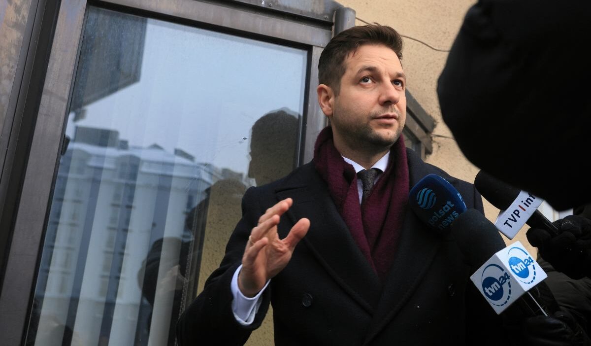 Polonyali siyasetcilerin trafik i hlal gundemi jaki ve urek sorusturmalarda 48160