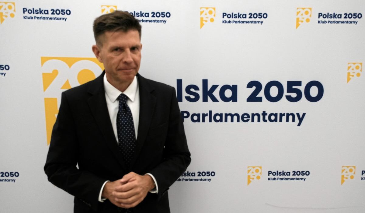 Polska 2050'de kriz: petru'dan yeni grup ve parlamenter kulüp i̇ddiası 1 Polska 2050 de kriz petru dan yeni grup ve parlamenter kulup i ddiasi 46718