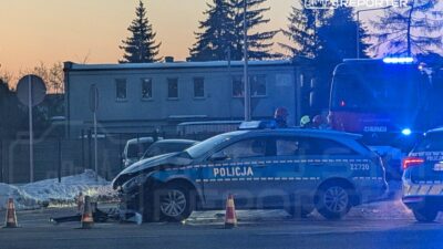 Pruszk w da polis araciyla carpisma trafik aksadi 41176