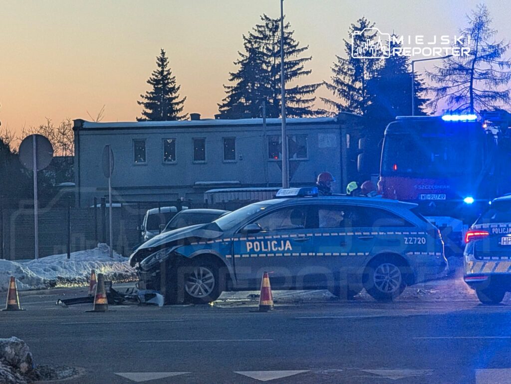 pruszk w da polis araciyla carpisma trafik aksadi 41176