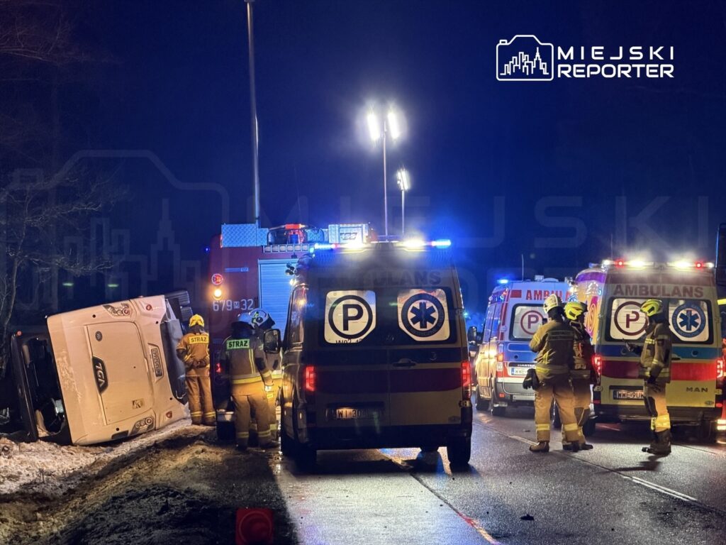 puste ki da otobus kazasi 18 kisi hastaneye kaldirildi 45559