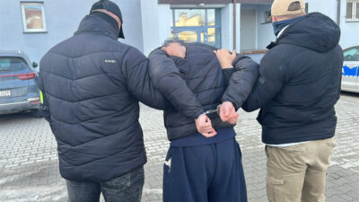 Raci da cifte cinayet torun dedelerini oldurdukten sonra kendini polise teslim etti 48338