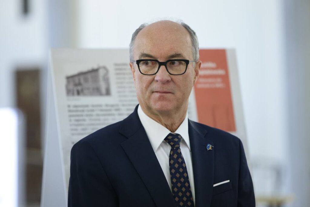 sejm baskanligi czarzasty nin kontrolu anket prosedurlerinden daha kati 45594