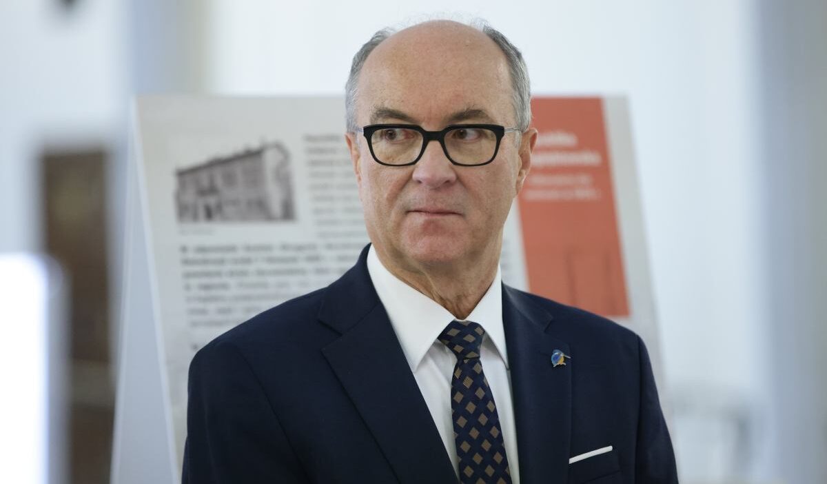 Sejm baskanligi czarzasty nin kontrolu anket prosedurlerinden daha kati 45594