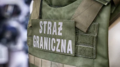 Sınır muhafızları, i̇nsan ticareti ve parası aklama operasyonunda 8 kişiyi gözaltına aldı 4 Sinir muhafizlari i nsan ticareti ve parasi aklama operasyonunda 8 kisiyi gozaltina aldi 48032