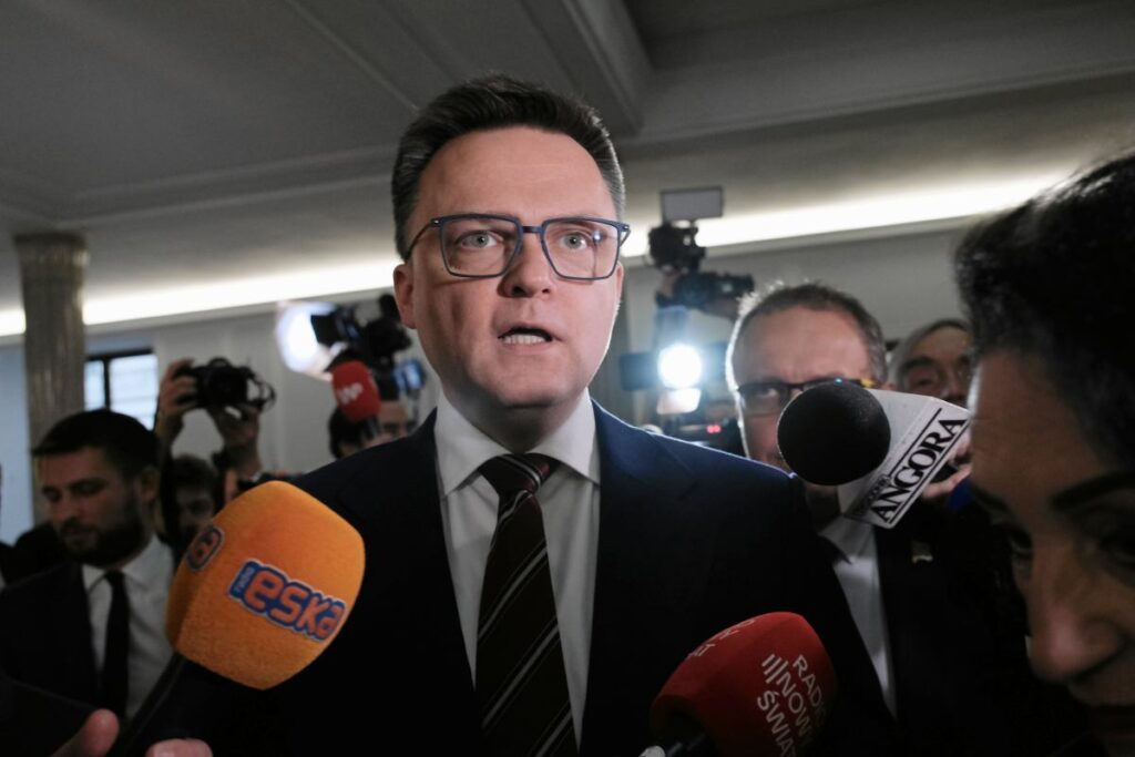 szymon ho ownia nin saglik iddiasi ve siyasetcinin yaniti depresyon tartismasi polonya da gundemi sarsti 48910