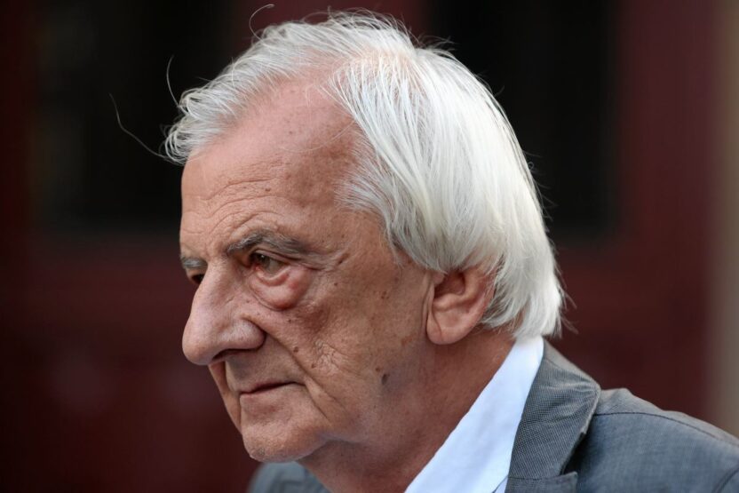 Terlecki herkes i yi terbiyeli olmaz yorumu siyasi gundemi mesgul ediyor 46106