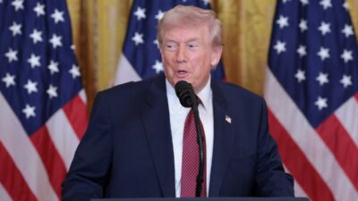 Trump baris konseyi nde 1 milyar dolarlik katki i ddialari beyaz saray konustu 47264