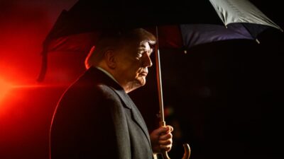 Trump in baskanliginin i lk yili krizlerle gecerken onay oranlari dusuyor 42471