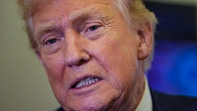 Trump in baskanlik yilinda anket avantaji eriyor 45926